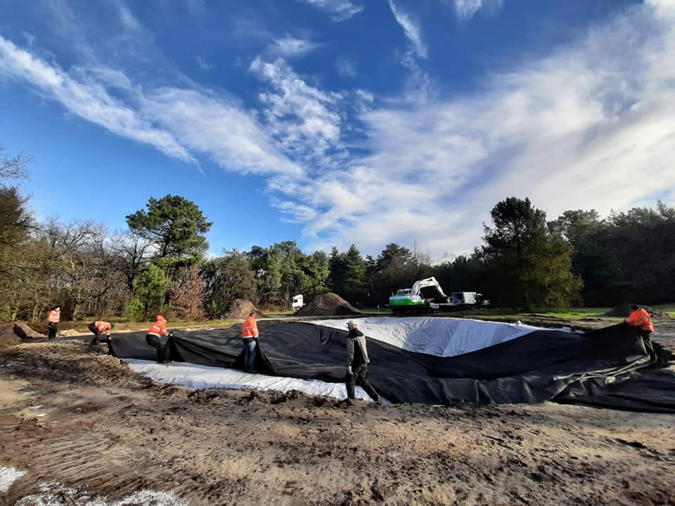 Levering EPDM vijverfolie en beschermdoek